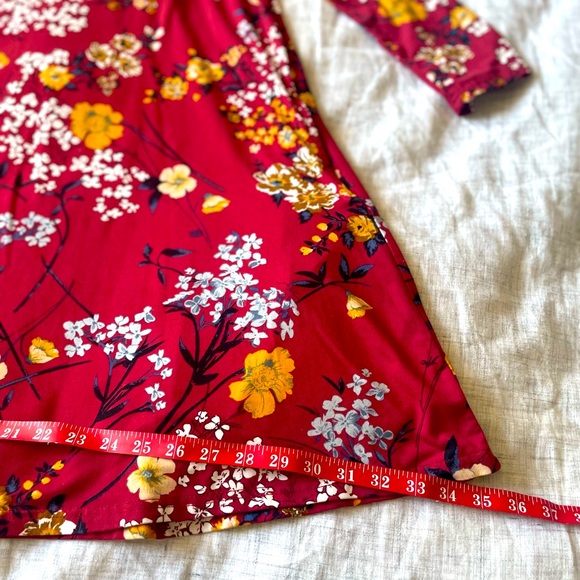 Red Burgundy Feminine Floral Long Sleeve Dress with Pockets - Picture 6 of 9